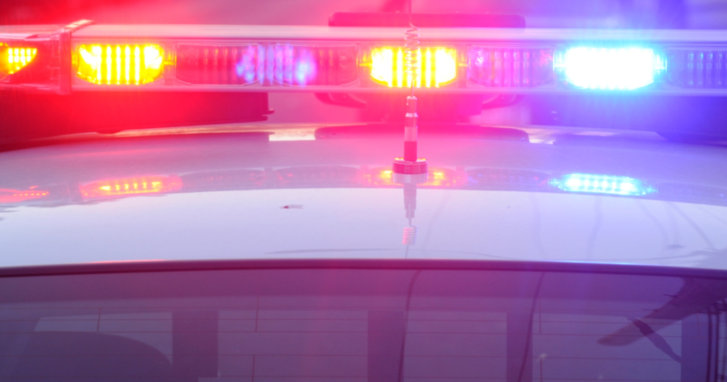 Two people found shot in Oakland Hills - CBS News
