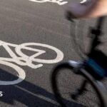Safety sessions for cyclists to be held in Brighton this week - BBC