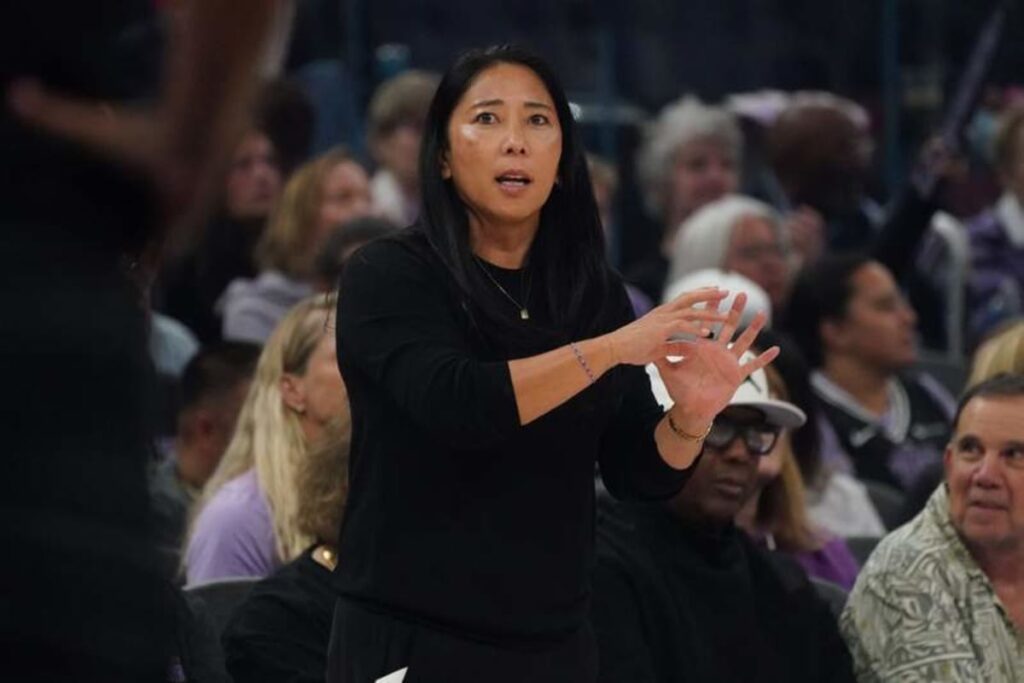 What Happened to Natalie Nakase? Valkyries Provide Update After Coach Collapses to the Floor During Interaction With Ref - AOL.com