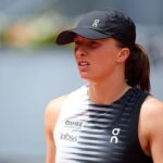 Iga Swiatek controversy breaks out as former world No. 5 makes 'dirty clothes' accusation - AOL.co.uk