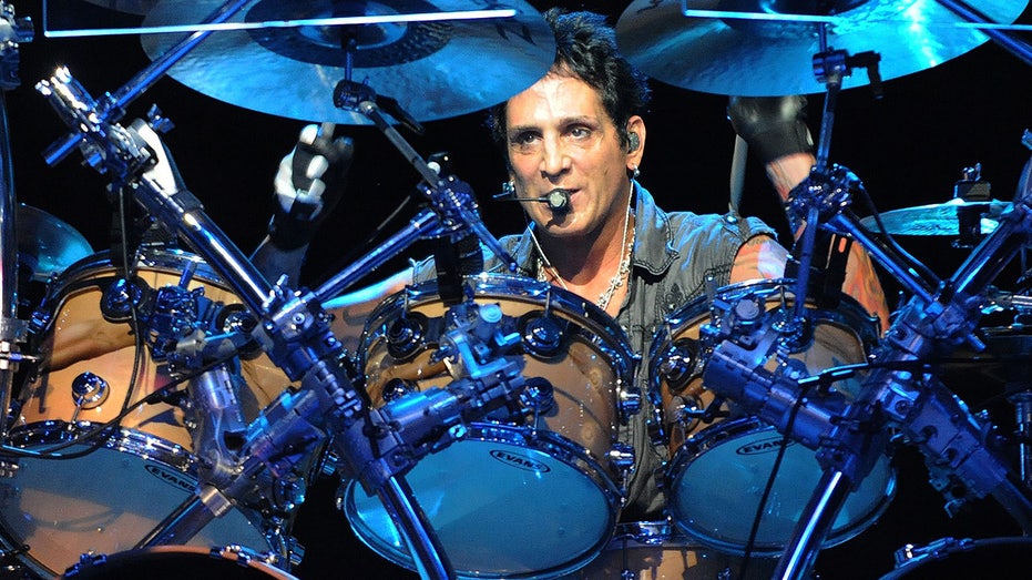 Journey drummer rushed to hospital after medical emergency interrupts concert - Wisdom 92.1