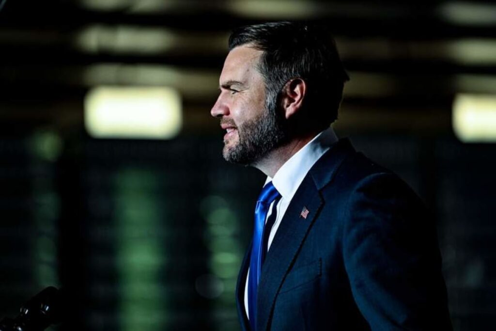 “Release the Epstein Files": A man at JD Vance rally demands file release - AOL.com