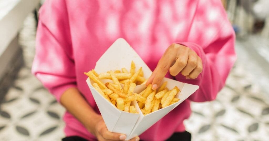 Colorectal Cancer: Do Ultra-Processed Foods Affect Risk? - Healthline