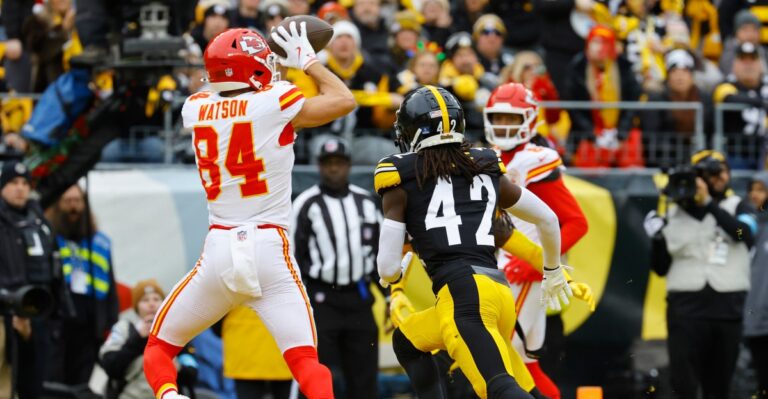 The Chiefs are reportedly one of ‘several’ teams interested in Justin Watson - Arrowhead Pride