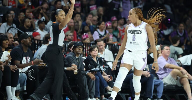 Valkries clinch 1st WNBA Finals bid as they sweep Aces in semis with 87-77 Game 3 win - CBS News