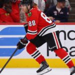Blackhawks Patrick Kane sets NHL assist record for U.S.-born players with a helper on Bedard's goal - CBS News