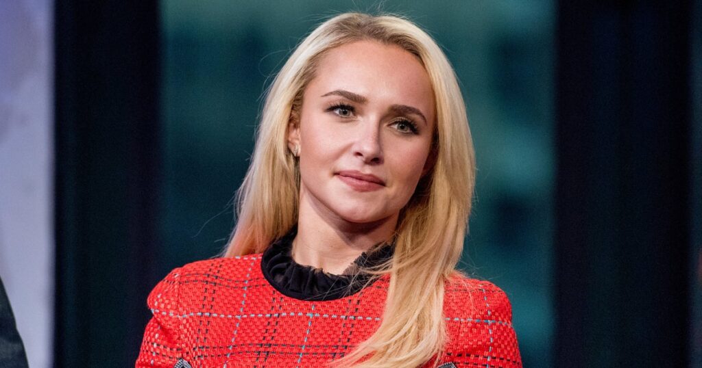 Hayden Panettiere's boyfriend's brother attempted CPR on day she died, 911 call reveals - CBS News