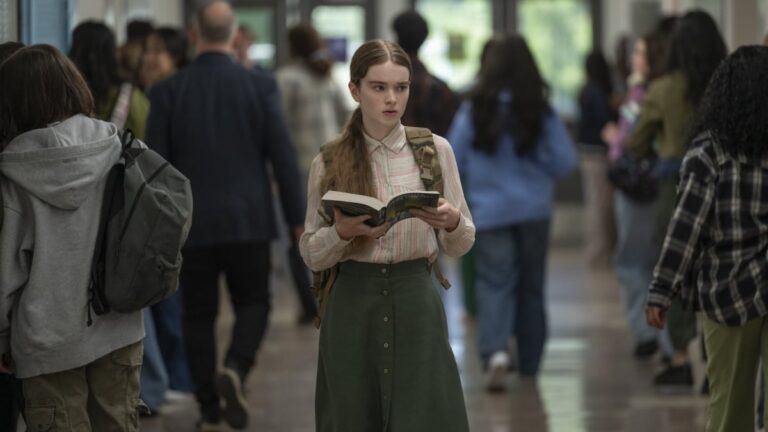 'Carrie' reading list: Every library book Carrie picks has been banned - Mashable