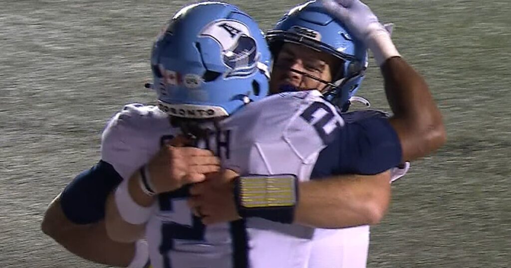Smith scores late touchdown to give Toronto lead with under a minute left - TSN