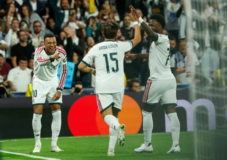 Real Madrid rout Leipzig to continue perfect European start - Yahoo Sports
