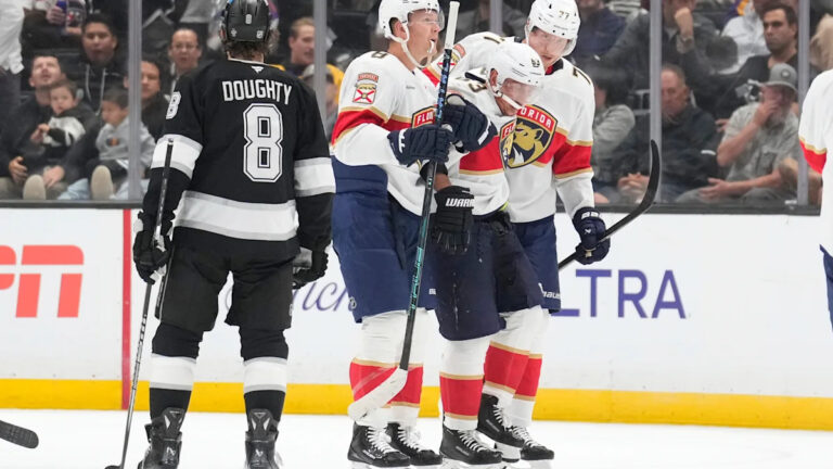 Panthers forward Brad Marchand sustains left leg injury in second period against Kings - Yahoo Sports