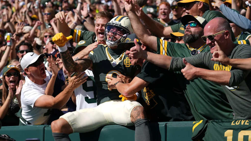 What channel is Sunday Night Football tonight? What time is Sunday Night Football? - Yahoo Sports