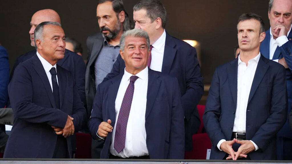 Barcelona president Joan Laporta launches fresh Real Madrid attack and backs Javier Tebas: ‘They want to blow everything up’ - Yahoo Sports