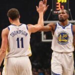 Steve Kerr’s snarky take on Kevin Durant, Klay Thompson leaving to end Warriors’ dynasty - Yahoo Sports