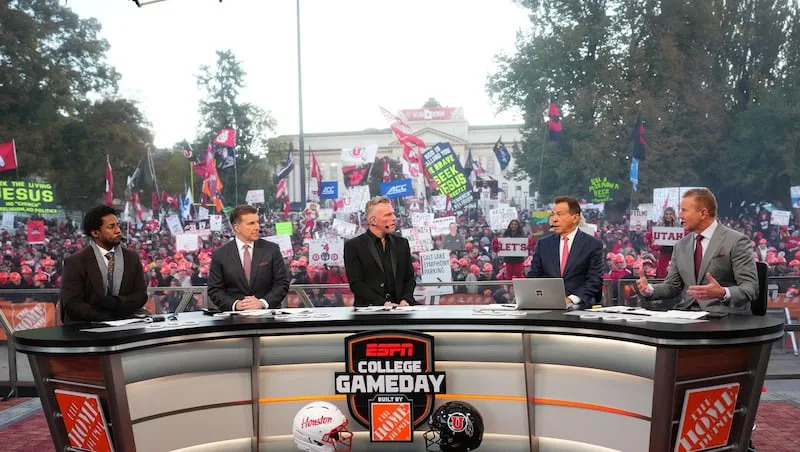 Sights and sounds from ‘College GameDay’ ahead of Utah-Houston showdown - Yahoo Sports