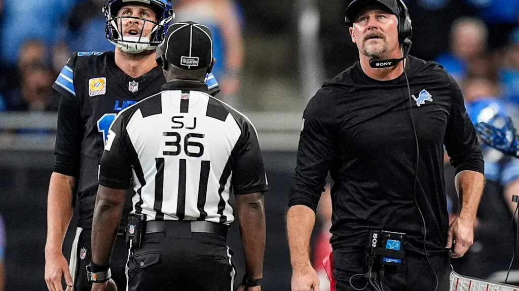 Lions Walk Off Packers With Last Second Field Goal - Yahoo Sports
