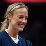 Colin Kaepernick Comparison Emerges in Defense of Fever’s Sophie Cunningham - Yahoo Sports