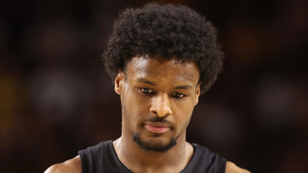 Lakers Trade Pitch Ships Bronny James for 23-Year-Old March Madness Legend - Yahoo Sports
