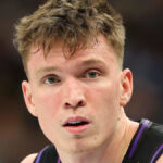 Lakers 1st-Round Bust Gets Harsh News on Next Move After Expected Roster Cut - Yahoo Sports