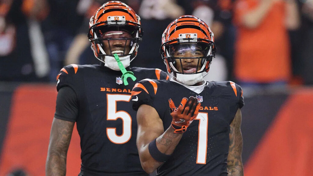 Bengals Send Strong Signal on Ja’Marr Chase & Tee Higgins With Roster Move - Yahoo Sports