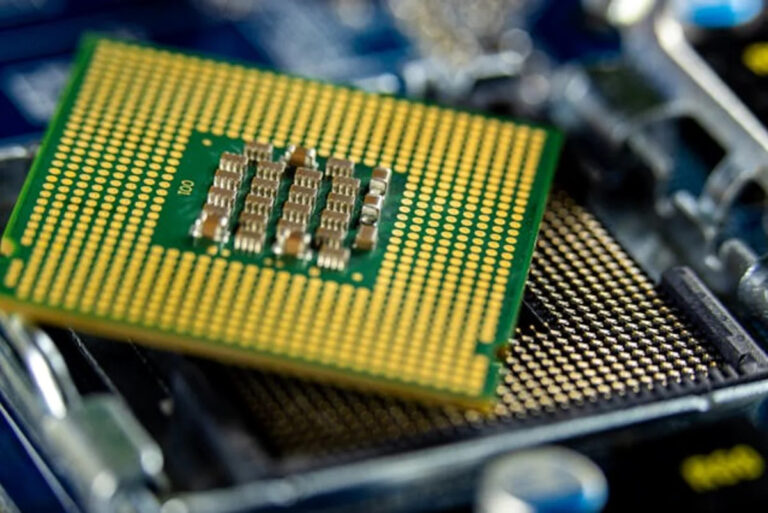 Why Taiwan Semiconductor (TSM) Became Essential to the Chip Industry - Yahoo Finance