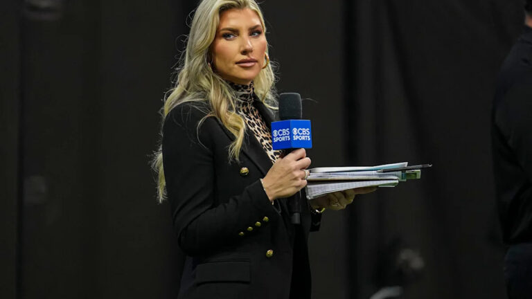 NFL announcers schedule revealed for Week 6 - Yahoo Sports