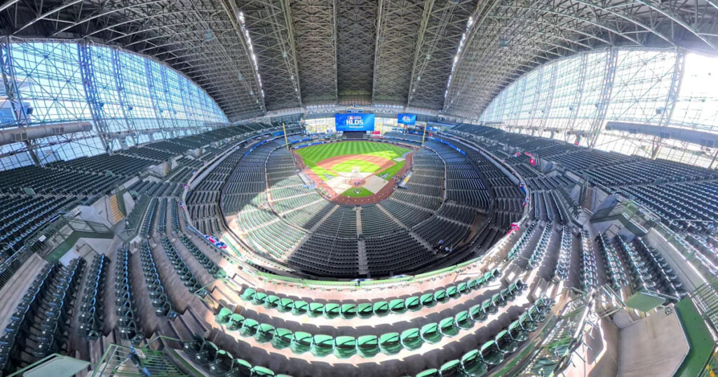 Brewers score vs Padres in Game 1 of NLDS playoffs - Yahoo Sports