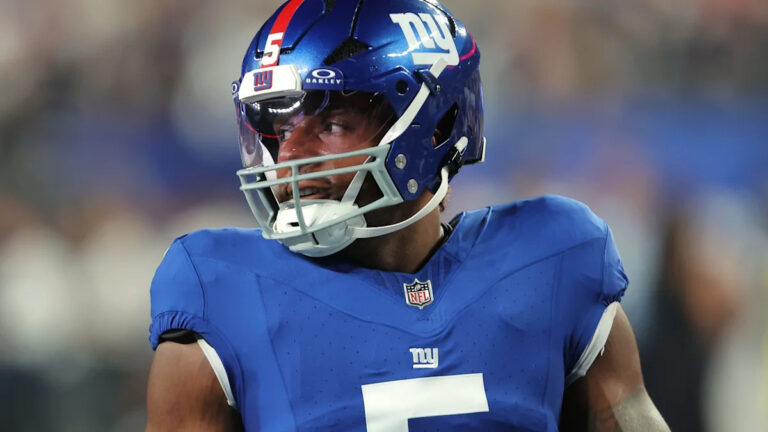 Giants' Dennard Wilson expects Kayvon Thibodeaux's pass-rush numbers to come - Yahoo Sports