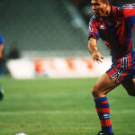 The greatest 9️⃣ ever! Ronaldo's historic Barcelona goal turns 30 - Yahoo Sports