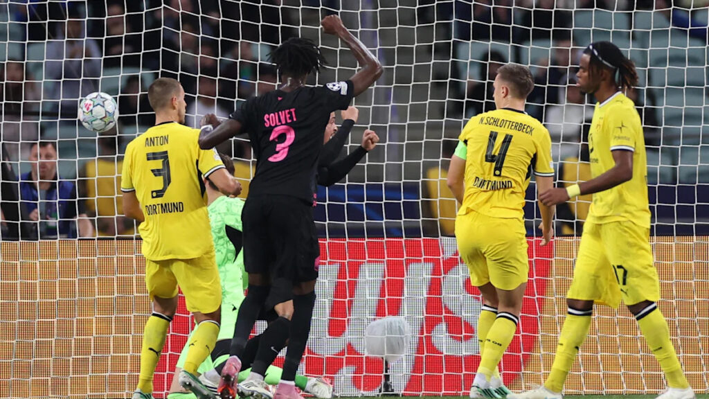 Is that meant to be a response? BVB stumble in Azerbaijan too - Yahoo Sports