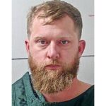Kyle Chrisley Pleads Guilty to Resisting Arrest 10 Months After Public Intoxication, Domestic Assault Charges - Yahoo