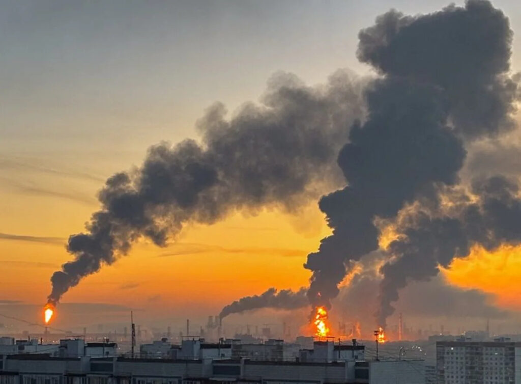 Ukraine hits Russian refinery as Zelenskiy says 'we're done' with Trump's energy truce - Yahoo