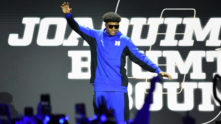 Duke Freshman Makes Excellent First Impression - Yahoo Sports
