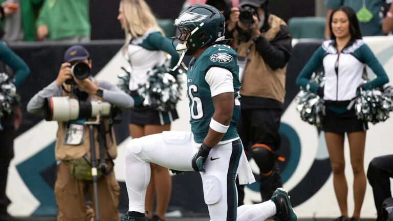 Eagles Must Pursue RB Options After Saquon Barkley and Tank Bigsby Injuries - Yahoo Sports