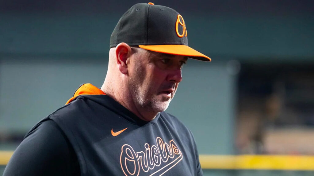 Should Brandon Hyde Be Top Candidate For Seattle Mariners Managerial Search? - Yahoo Sports