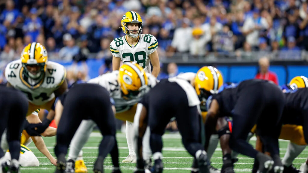 LaFleur: Trey Smack is the Packers’ kicker; 2 OL expected to be out on TNF - Yahoo Sports