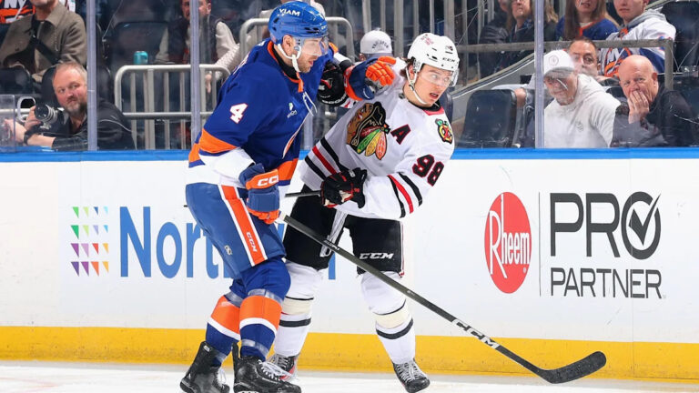 Islanders vs. Blackhawks game thread: May the field be with you - Yahoo Sports
