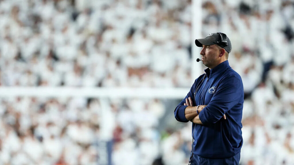 When will the seats heat up for the Big Ten’s newest football coaches? - Yahoo Sports