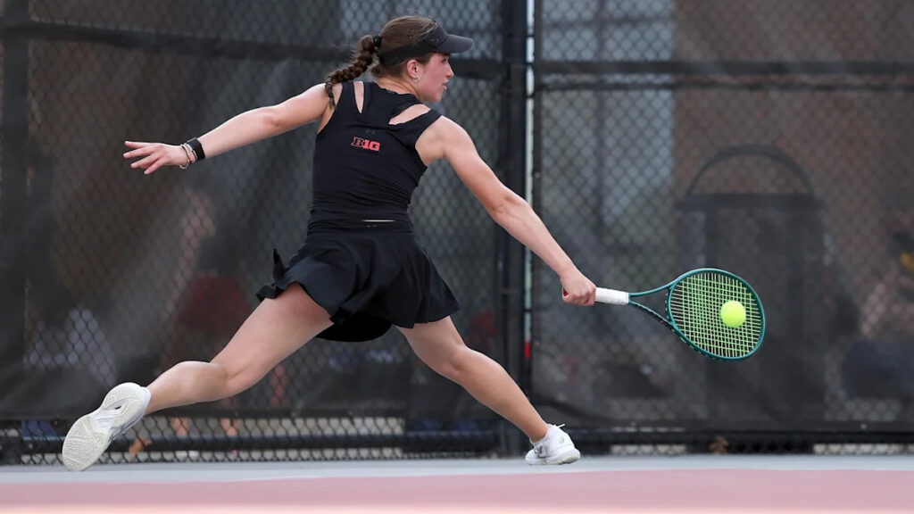 MM 10.16: Maryland tennis’ Lucia Donnelly advances to main draw of ITA regionals - Yahoo Sports