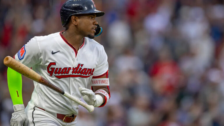 The Guardians Should Still Start Angel Martinez Tonight - Yahoo Sports