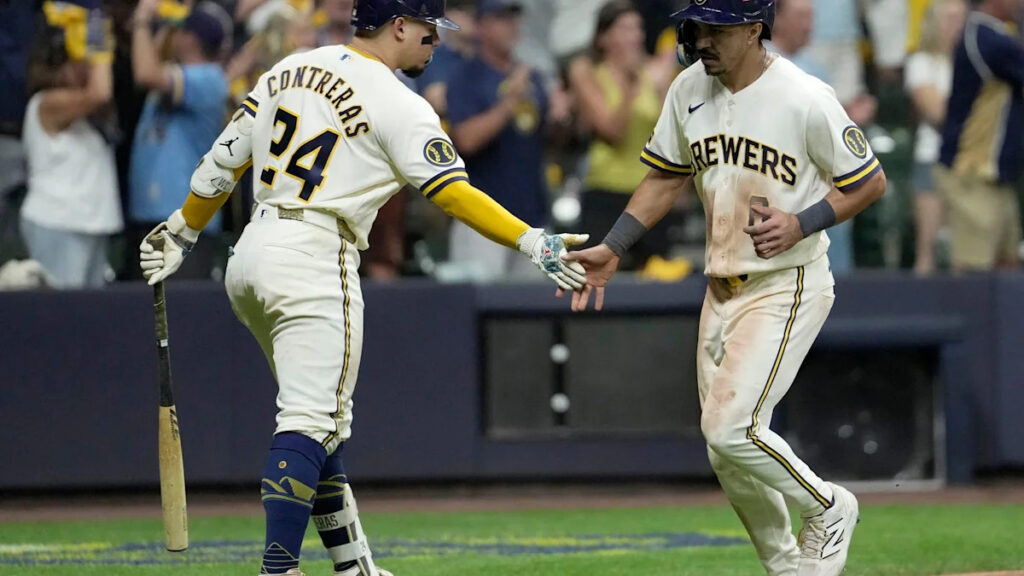 MLB Playoff Roundup: Brewers and David Hamilton put pressure on Dodgers, Guardians stay surging - Yahoo Sports