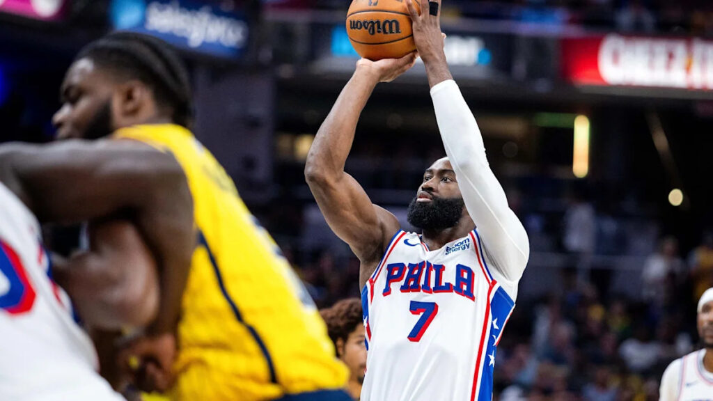 Sixers vs. Hornets: Final playing status for star forward Jaylen Brown - Yahoo Sports