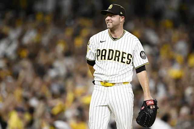 Brewers vs. Padres score, live updates: Robert Gasser, Walker Buehler to start Game 4; Mason Miller returns from paternity list - Yahoo Sports