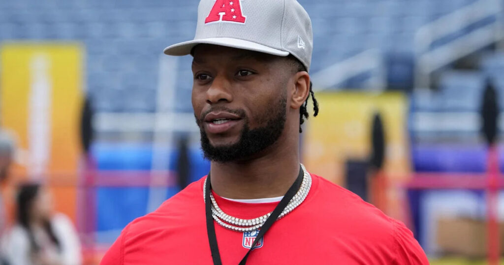 Seahawks Work Out Joe Mixon as Backfield Injuries Pile Up - Yahoo Sports