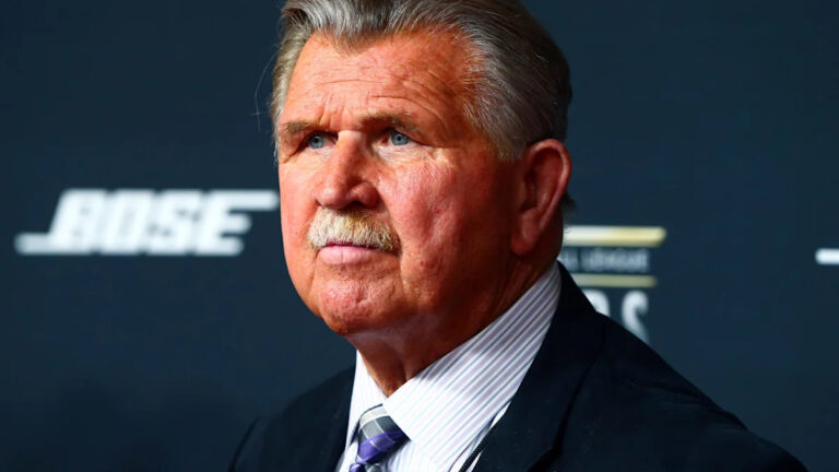 Packers pay tribute to NFL legend Mike Ditka during Week 5 matchup with Bears - Yahoo Sports