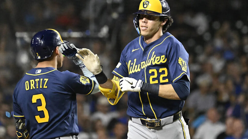 How to watch Brewers vs Padres: Game 3, MLB Playoffs, live stream, TV channel - Yahoo Sports