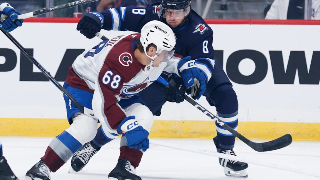 Avalanche Look to Carry Hot Start Into First Road Test - Yahoo Sports