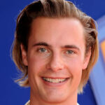 Princess Diaries star Erik von Detten sued for elder abuse over gold coins - Yahoo News UK