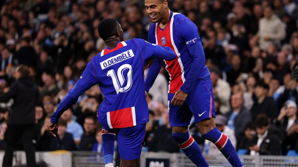 ‘An exhibition’: Steven Gerrard salutes PSG after stunning first half against Man City - Yahoo Sports