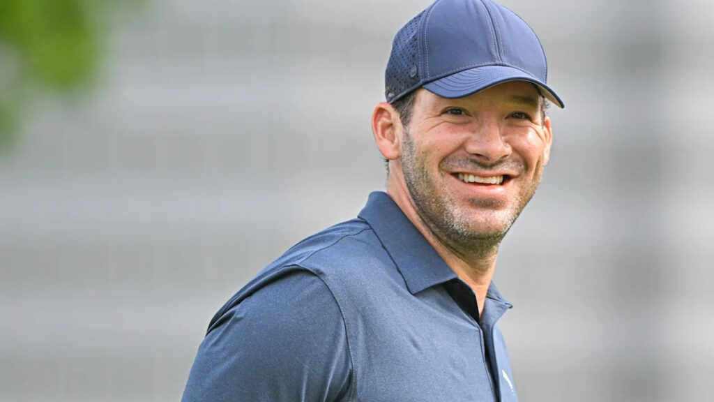 Ex-NFL Announcer Tony Romo Disqualified From Korn Ferry Qualifying Tournament - Yahoo Sports